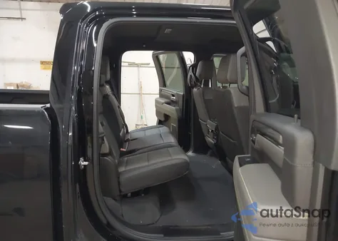 2024 Chevrolet 1500 из США, поврежденный, VIN 1GC4YYEY8RF281143